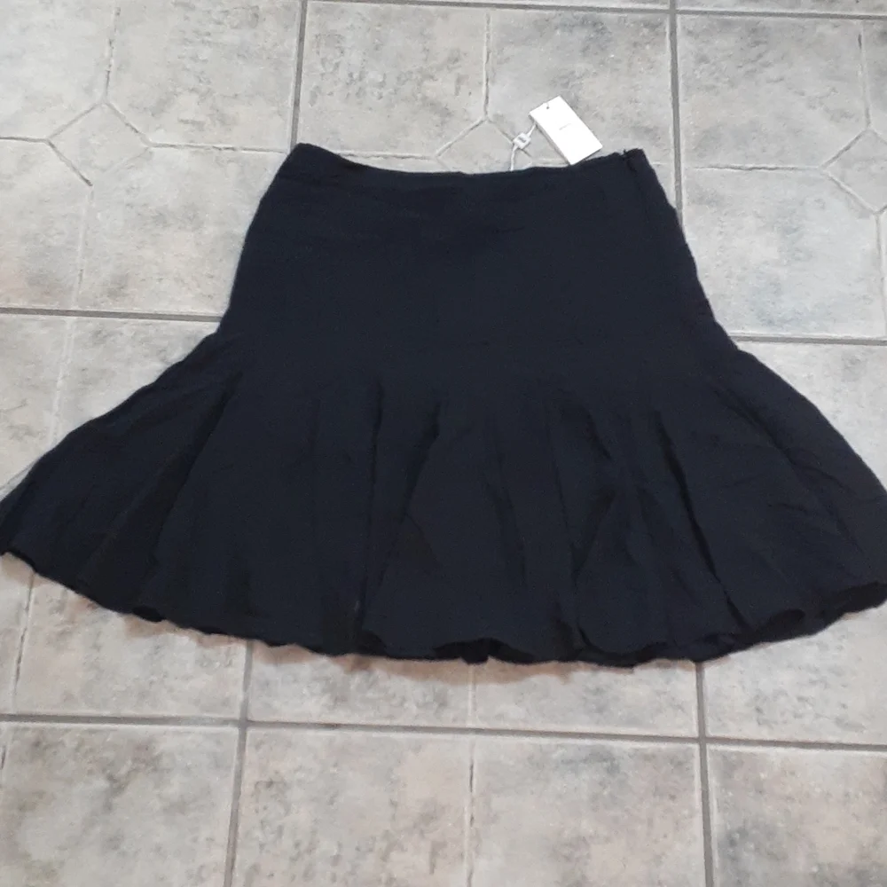 *Armani Collezioni women’s skirt black size 12 - Picture 1 of 5